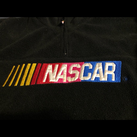 NASCAR Men's Fleece Black 1/4 Zip Pullover - Picture 2 of 8